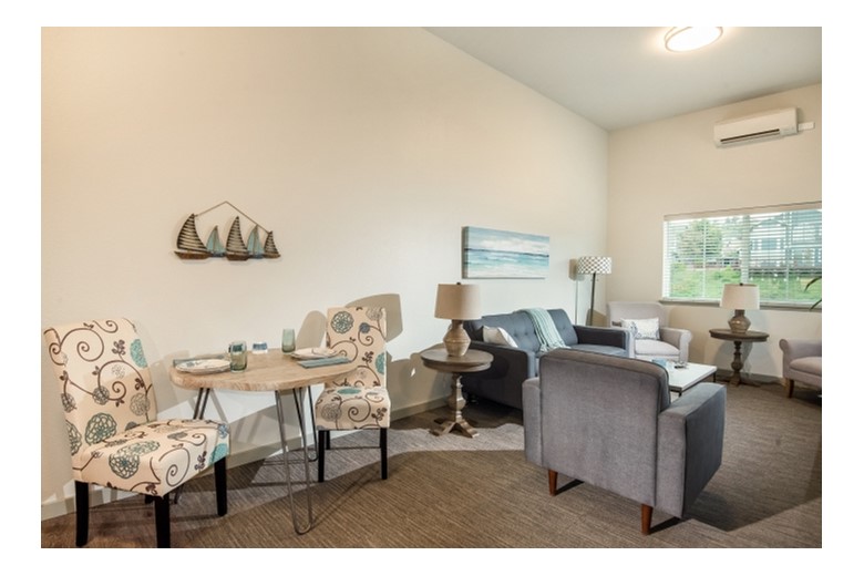Image of The Lodge at Glen Cove (9)