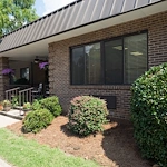 Image of White Oak Manor - Spartanburg (1)