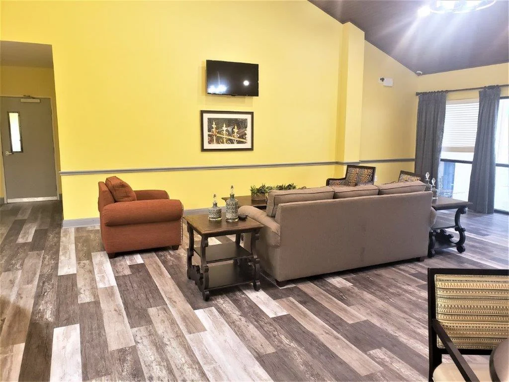 Image of The Park at Bay Area (4)