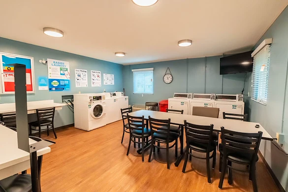 Image of Midland Commons (5)