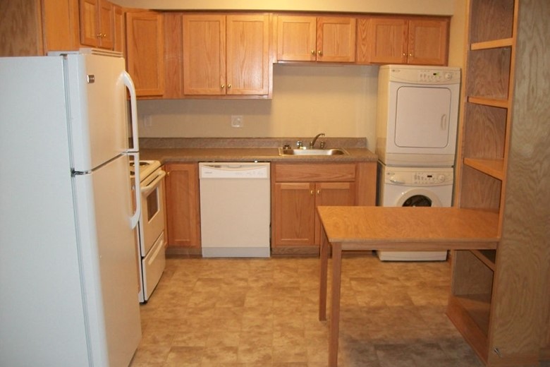 Image of Suncrest Village (7)