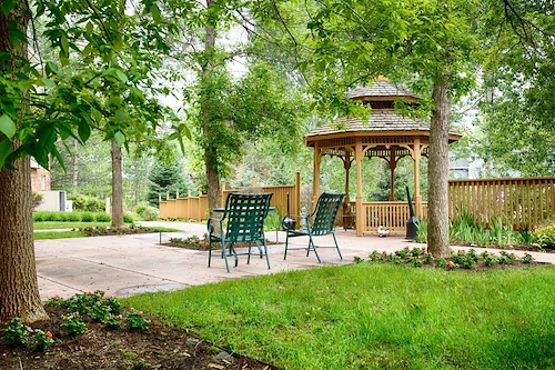 Image of Someren Glen Senior Living (1)