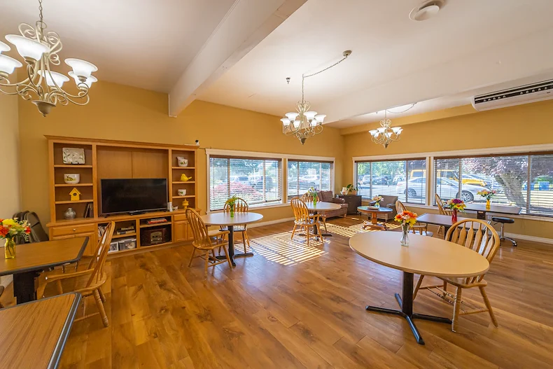 Image of French Prairie Nursing & Rehabilitation (3)