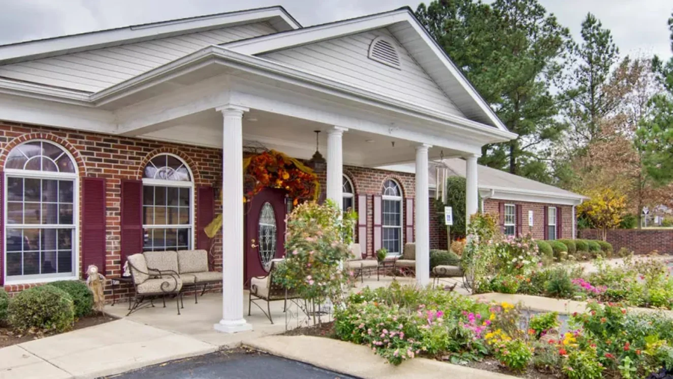 Image of Southern Oaks (2)