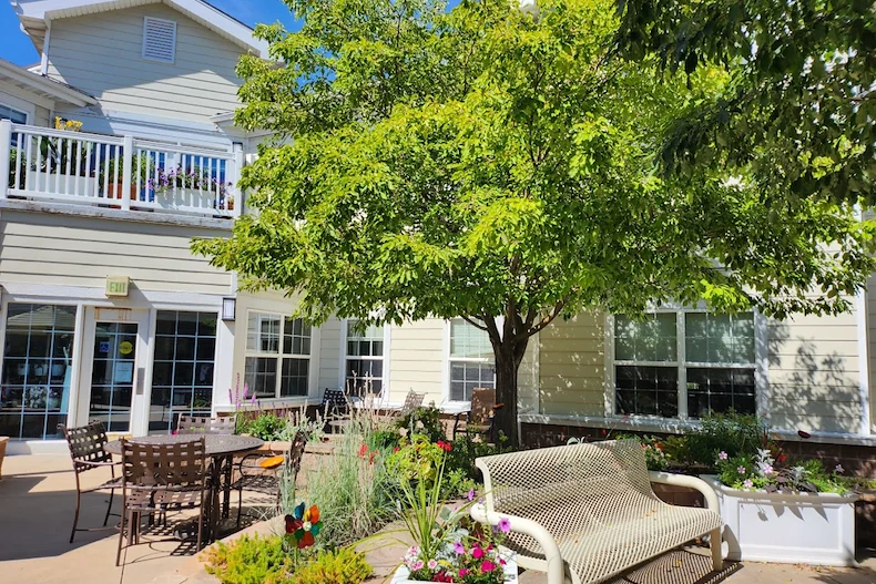 Image of The Suites at Holly Creek Care Center (10)