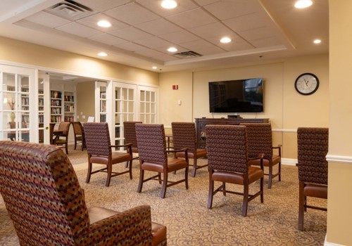 Image of Charter Senior Living of Danvers (4)