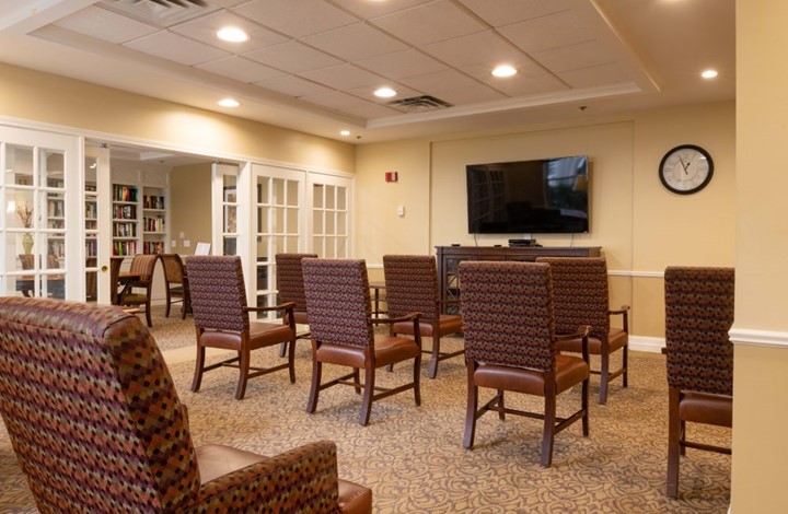 Image of Charter Senior Living of Danvers (4)