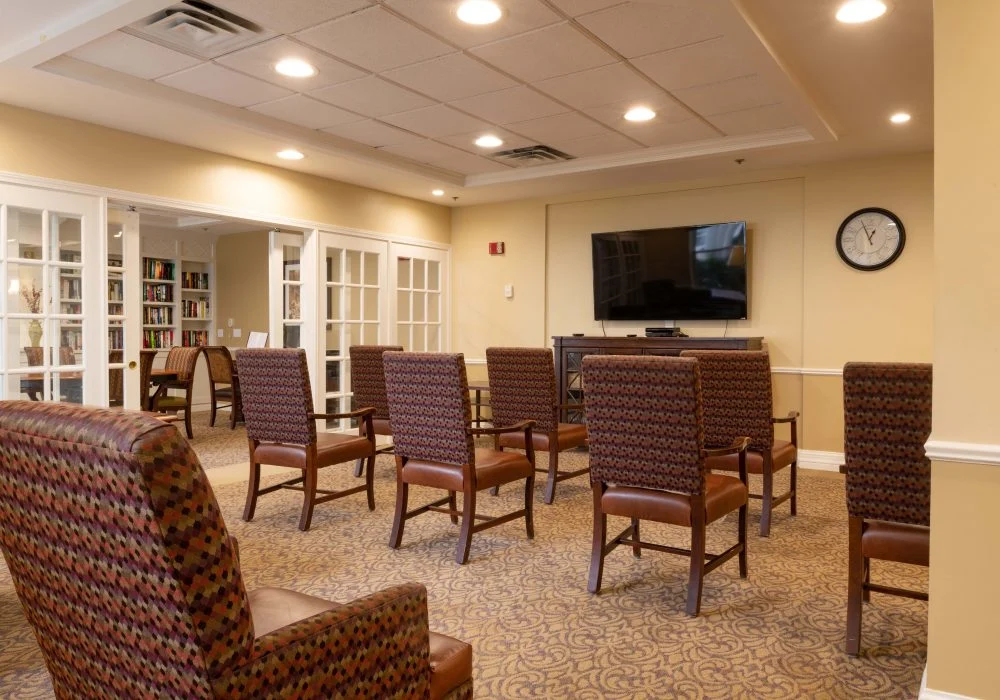 Charter Senior Living of Danvers tv room