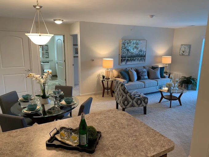 Wynbrooke Senior Apartments, active adult and independent living in Indianapolis, IN, open-concept apartment with dining and living areas