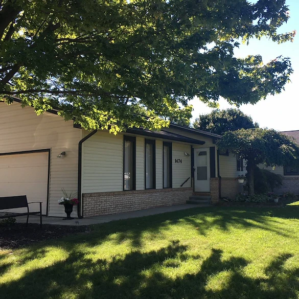 Image of Canton Crossings Assisted Living (1)