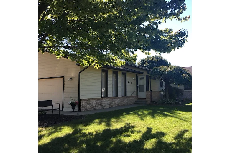 Image of Canton Crossings Assisted Living (1)