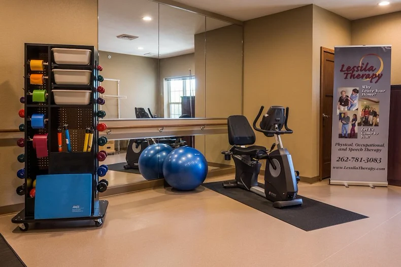 Image of Lincoln Village Senior Living (4)