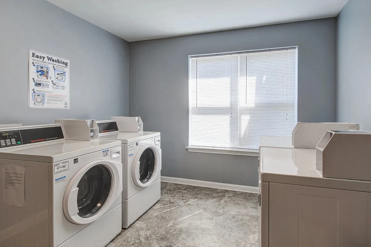 Image of Viewmont Square (5)