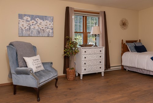 Image of Lotus Gardens Senior Living (2)