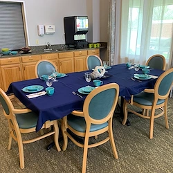 Image of Mills Harbour Assisted Living Lake (3)