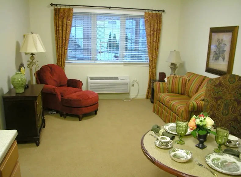 Image of Assisted Living at Miller's Merry Manor Mooresville (9)