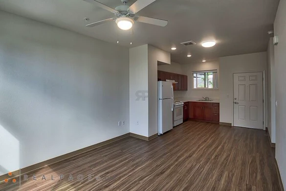 Image of Lei Kupuna (6)