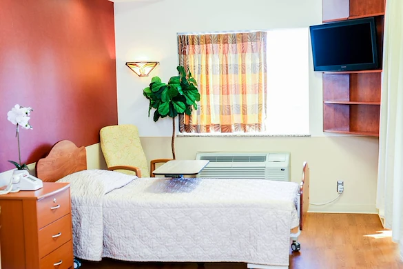 Image of Belle Fountain - Optalis Health & Rehabilitation Center (6)