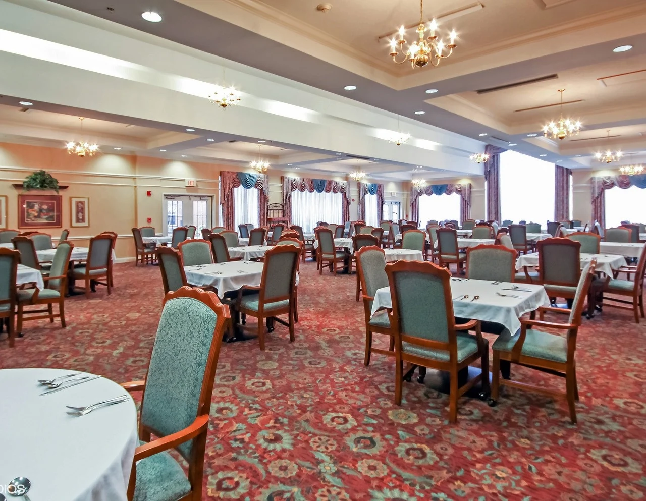 Image of The Waterford at Fairfield (2)