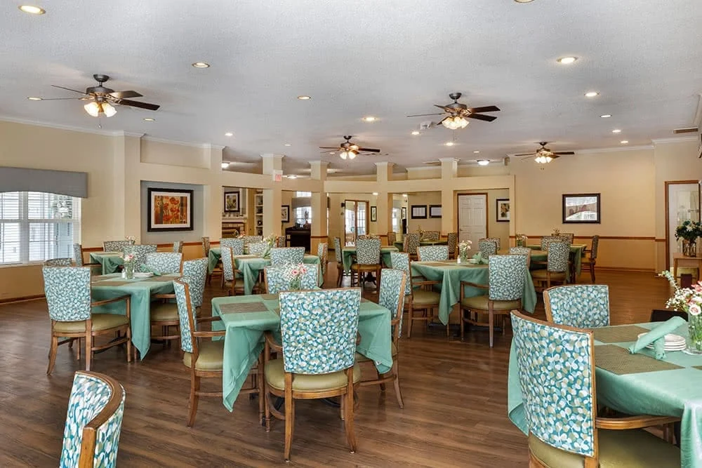 Image of Springtree Manor (4)