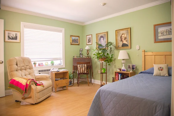 Image of Grace Manor at Lake Morton (4)