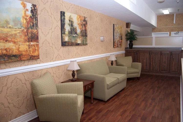 Image of Nhc Healthcare, Oakwood (6)