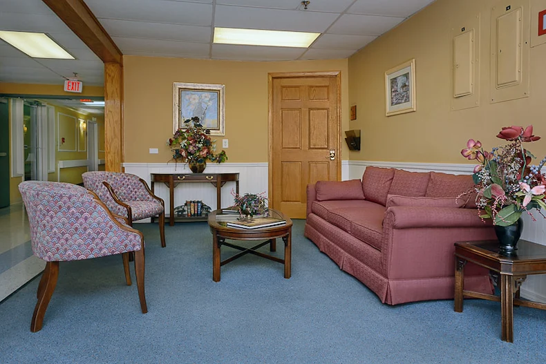 Image of Life Care Center Of Fort Wayne (5)