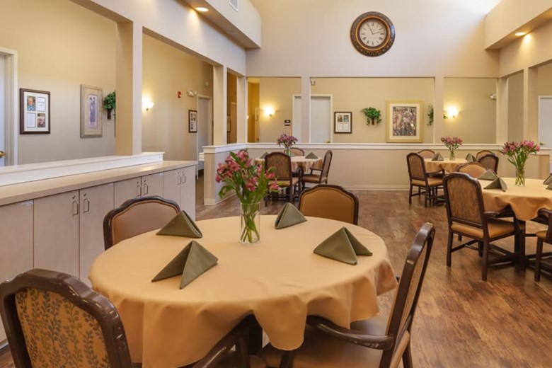 Image of Pacific Gardens Alzheimer's Special Care Center (3)
