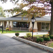 Image of Roselawn Manor Senior Living (1)