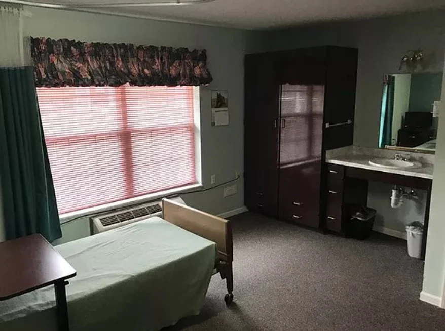 Image of Oakridge Of Plattsburg (9)