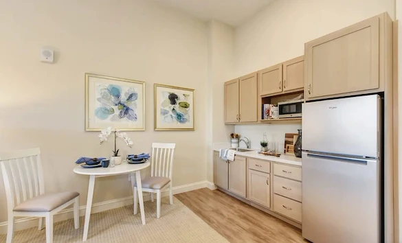 Image of Emerald Valley (8)