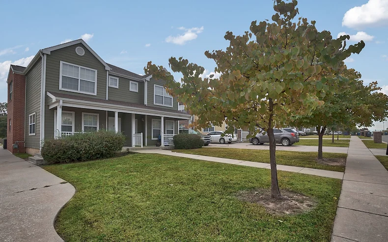 Image of Country Club Gardens (6)