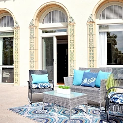 Image of Vineyard Park at Queen Anne Manor (3)