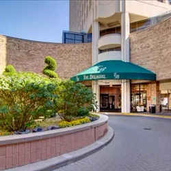 Image of The Breakers at Edgewater Beach (2)