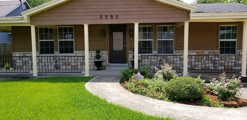 Image of Oakridge Assisted Living (1)