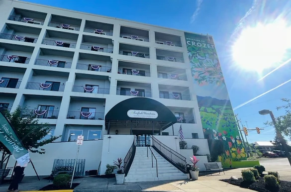 Image of English Meadows Crozet Campus (1)