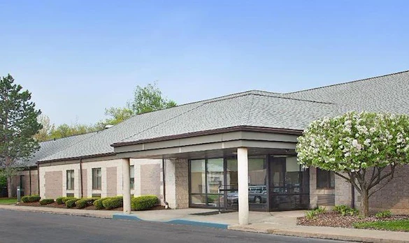 Image of Riverstreet Manor (1)