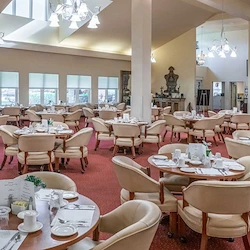 Image of Venetian Gardens - Sky Active Living (3)