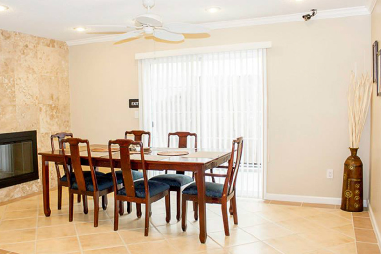 Image of Hampshire Manor (7)