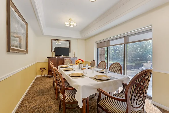 Image of Westlake Pointe Senior Living (3)