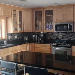 Image of Hummingbird Haven (3)