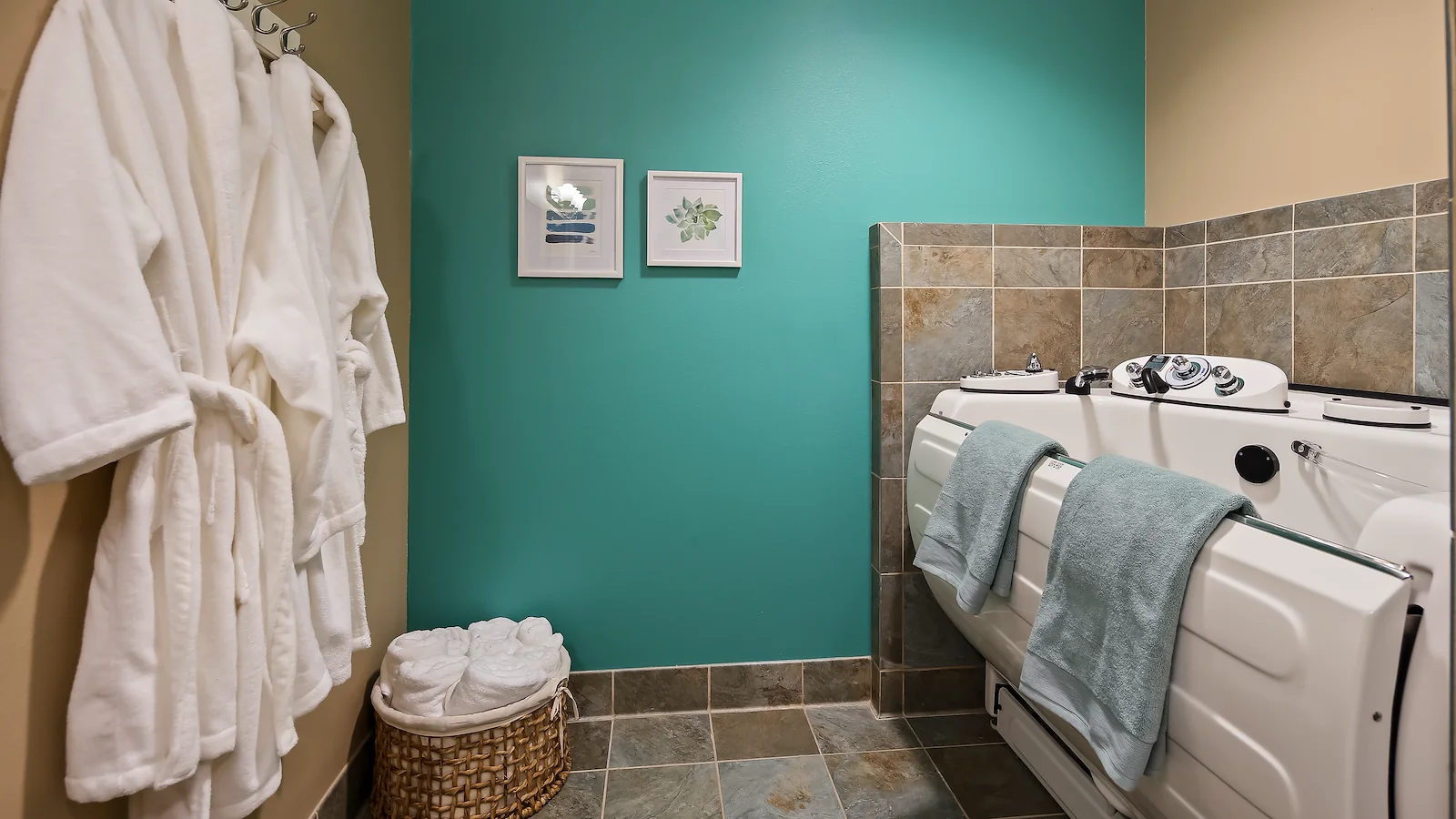 Image of Legend at Rivendell Memory Care (5)