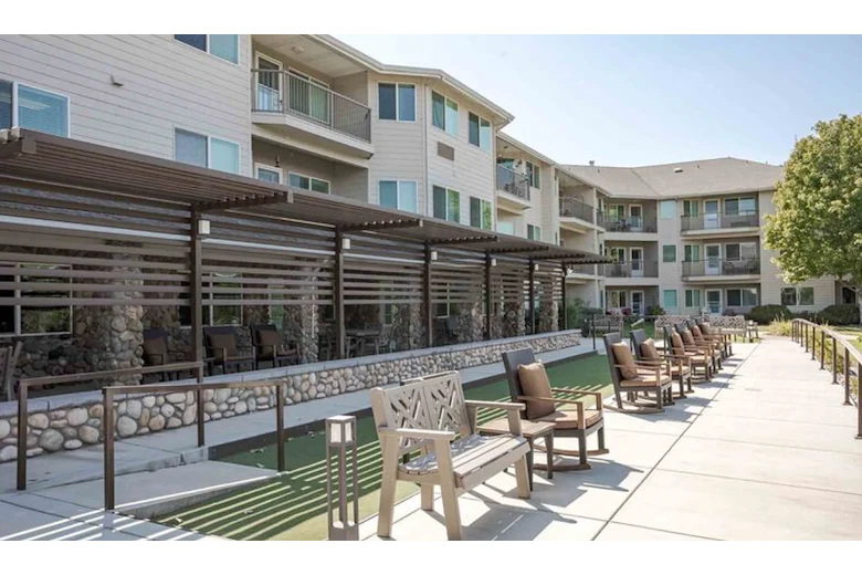 Image of Creekside Oaks Retirement Community (2)