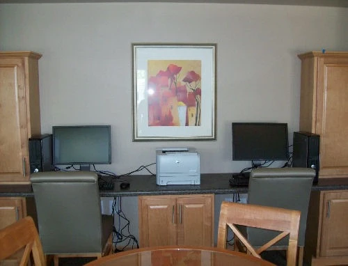 Image of Deerwood Crossing Senior Residence (4)