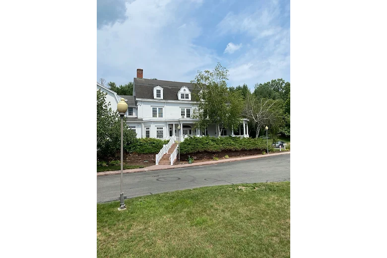 Image of Ark Healthcare & Rehabilitation At Governor's Hous (1)