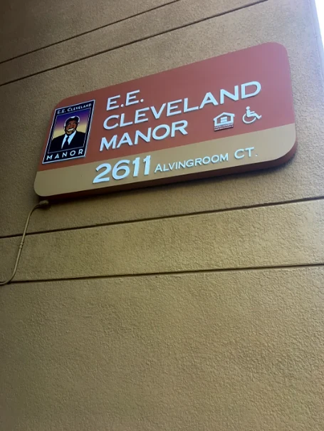 Image of E.E. Cleveland Manor (4)