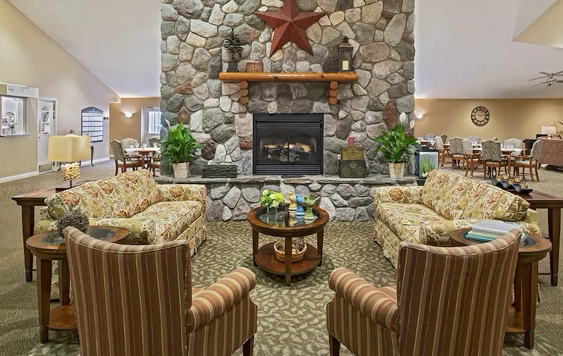 Image of American House Charlevoix Senior Living (4)