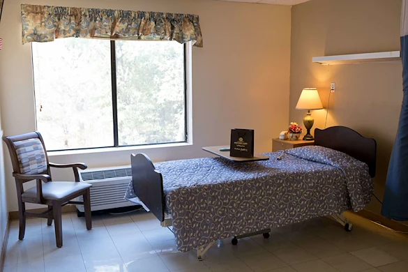 Image of Autumn Lake Healthcare At Cherry Lane (4)