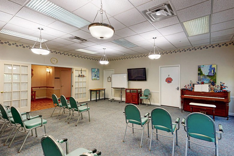 Image of Arden Courts of Northbrook (4)