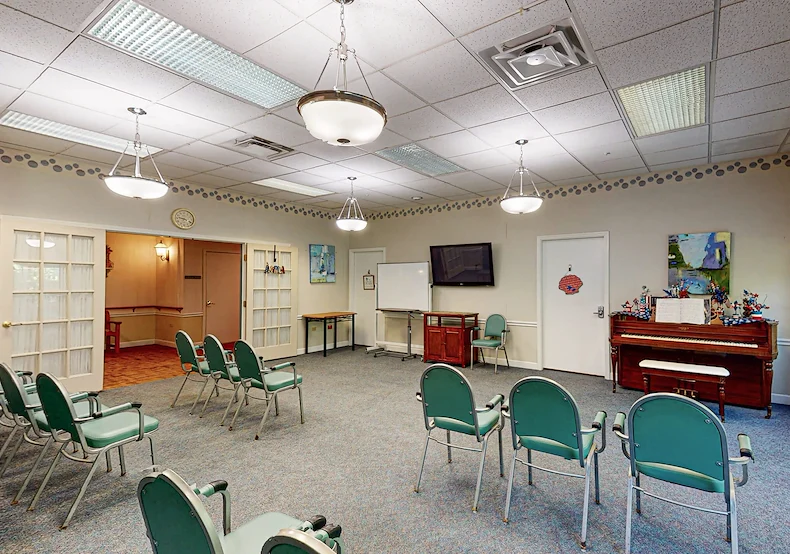 Image of Arden Courts of Northbrook (4)